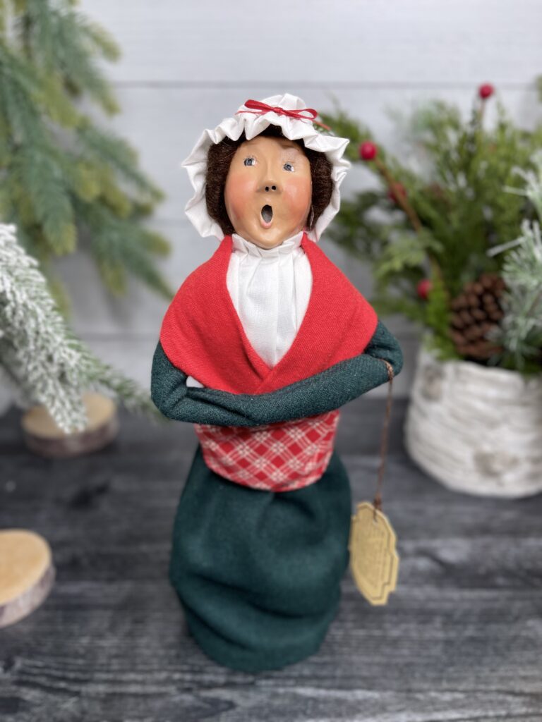 Byer's Choice The Carolers vintage Christmas Collectable